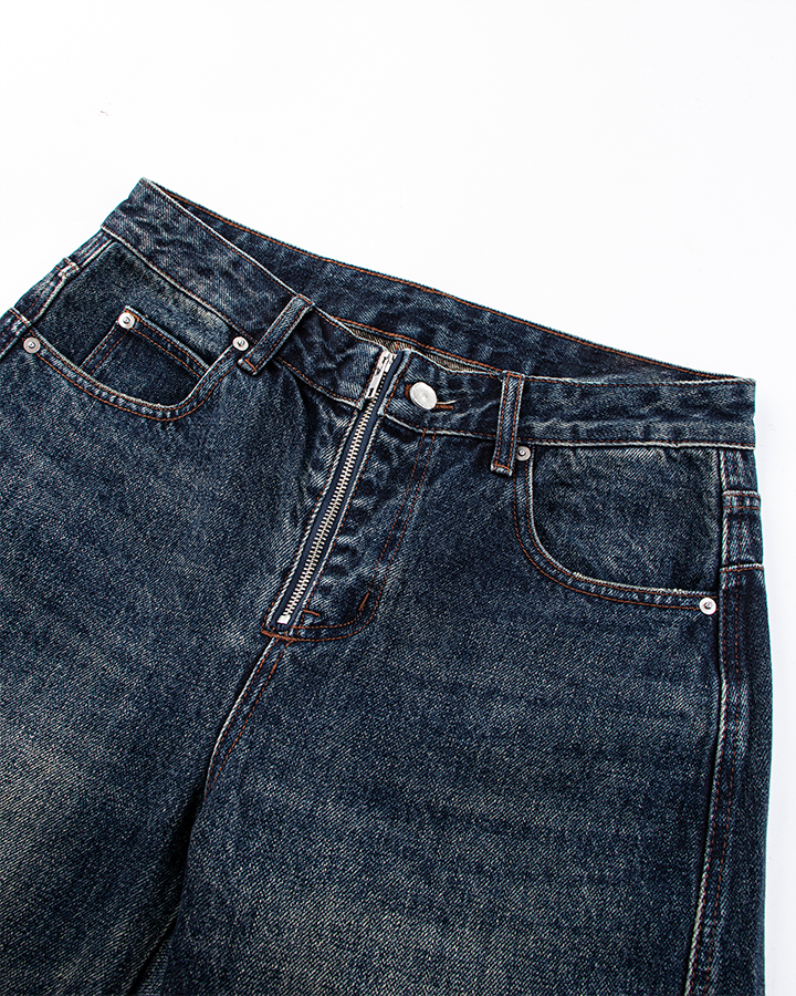 Vintage Wide-Leg Scimitar-Cut Jeans
