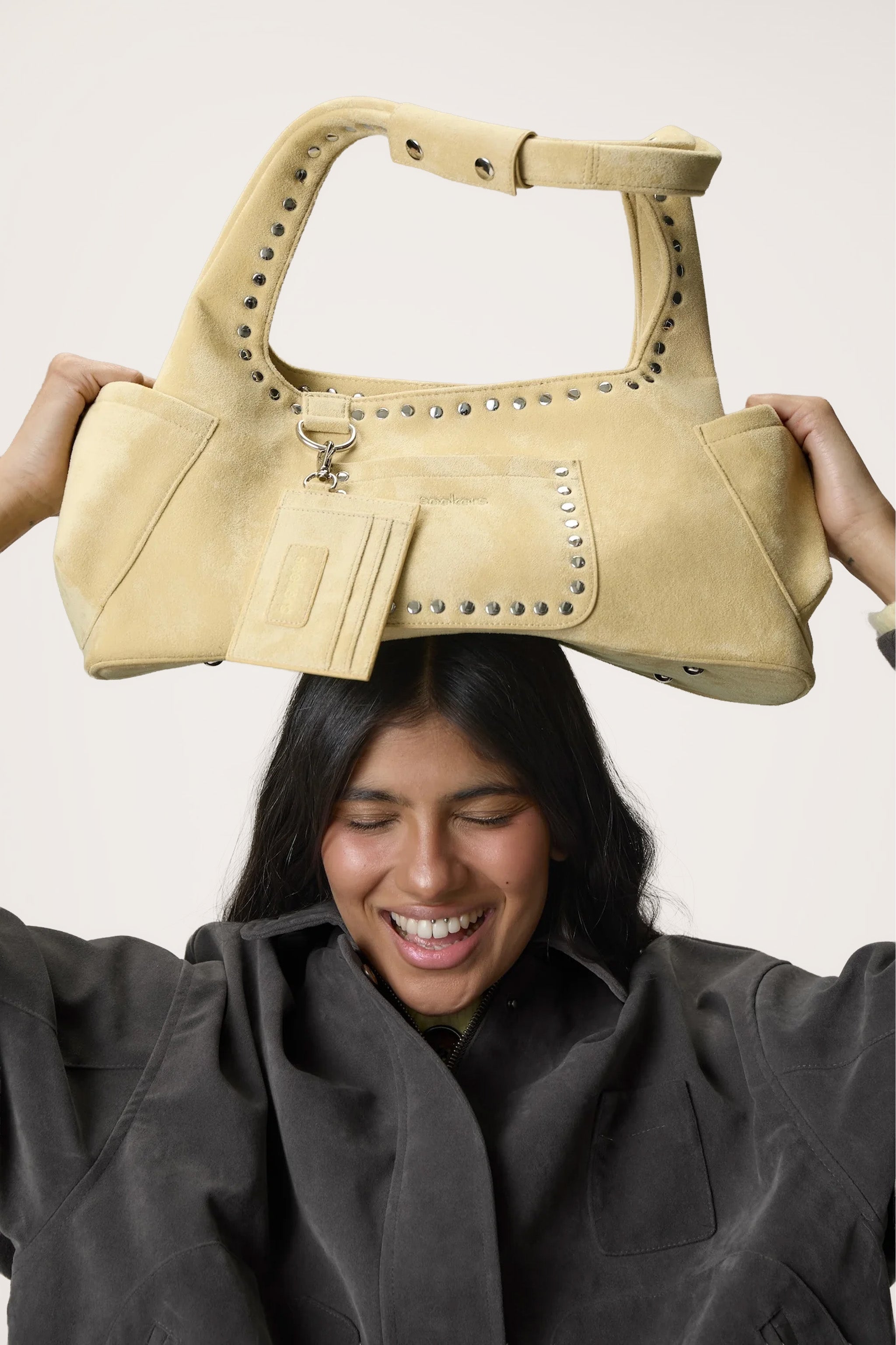 Martha Suede Cardholder in Yellow