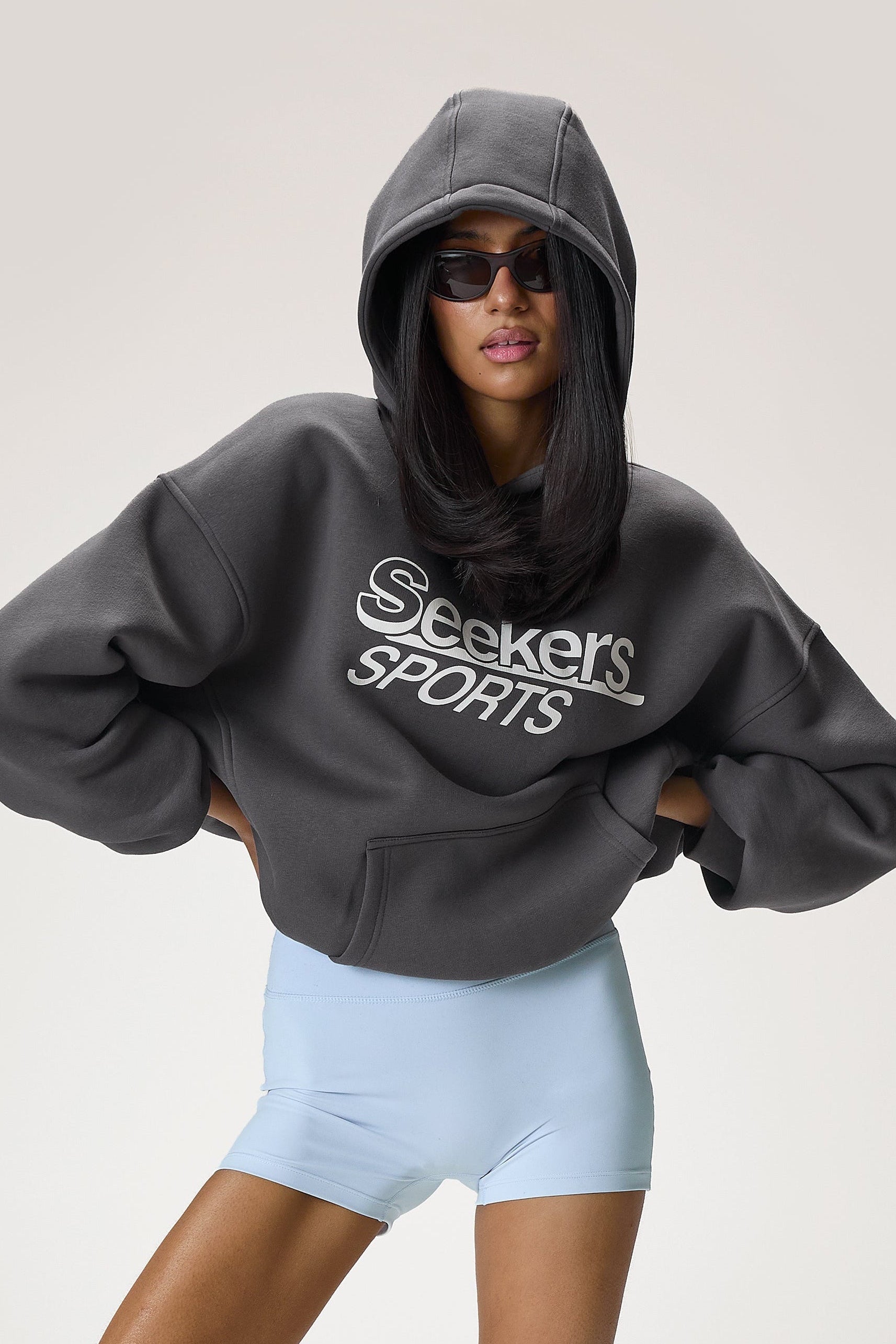 Seekers Sports Hoodie in Charcoal