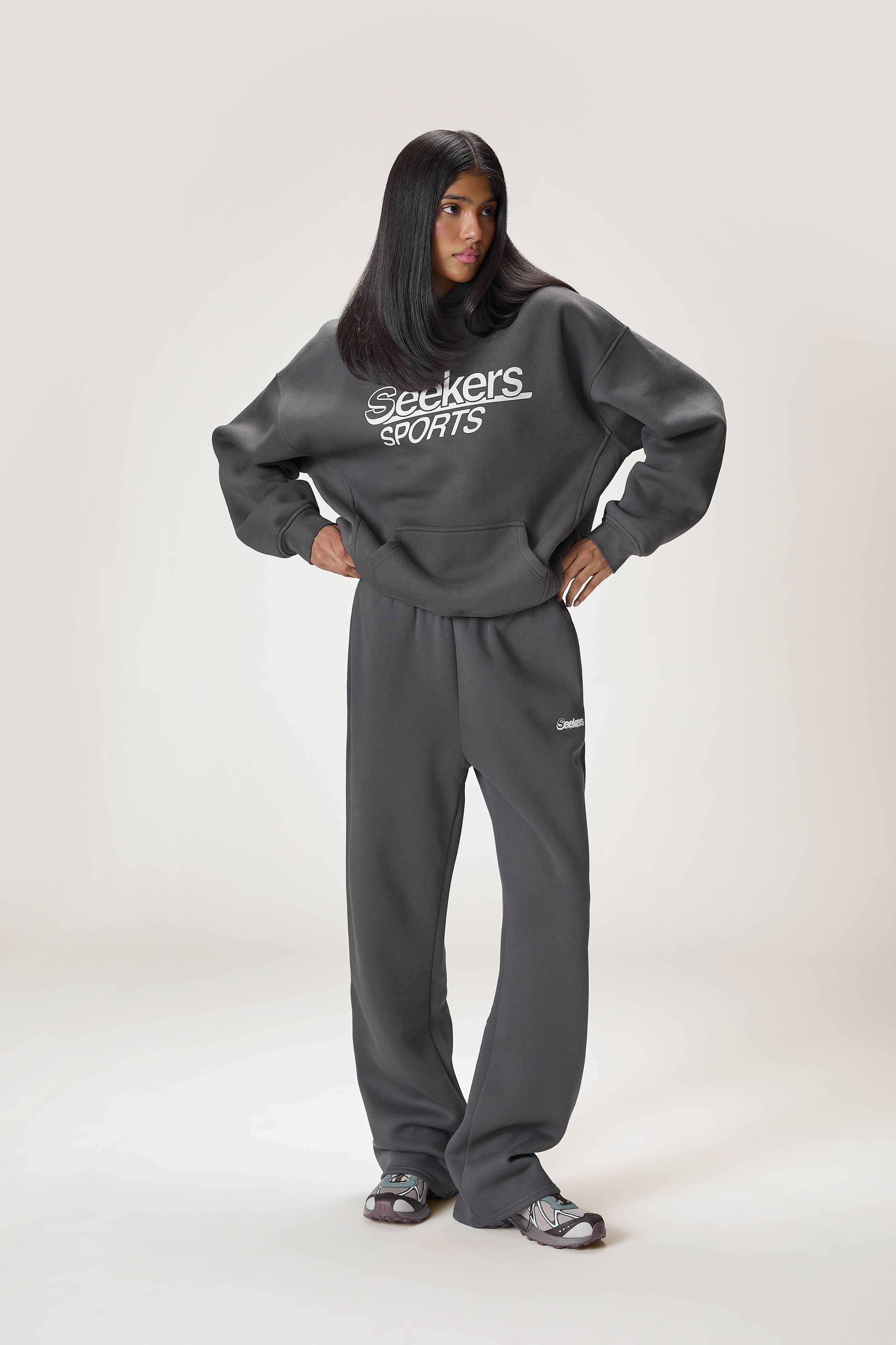 Seekers Sports Hoodie in Charcoal