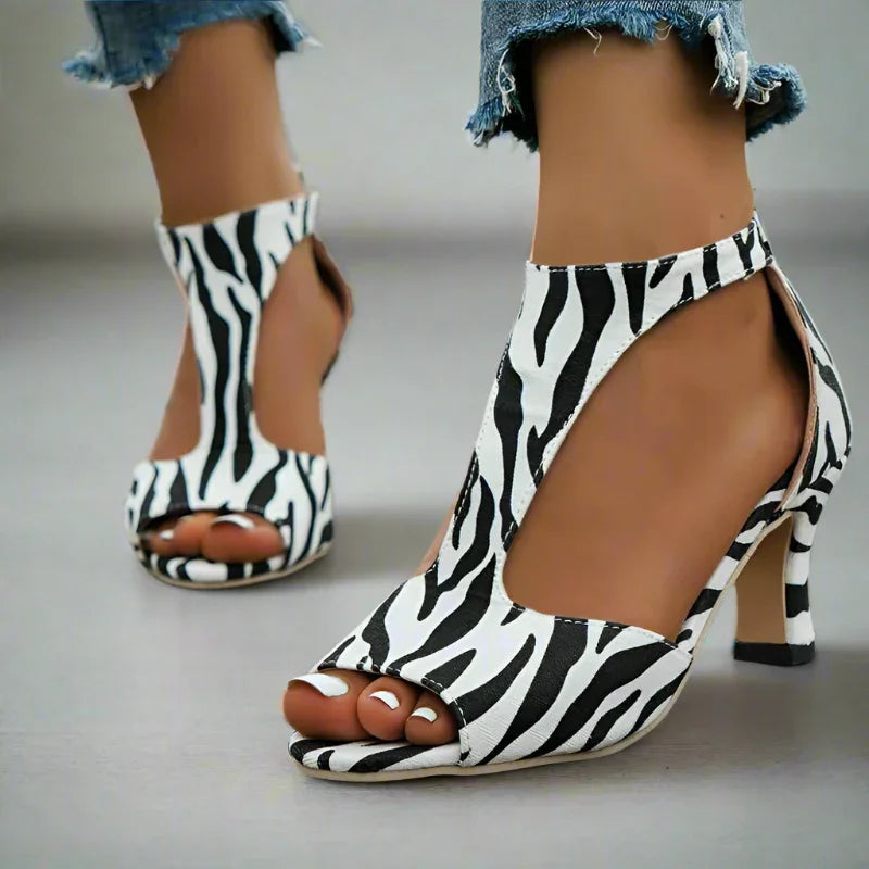 Gel-Cushion Kitten Heels — Bunion-Friendly Roomy Toe