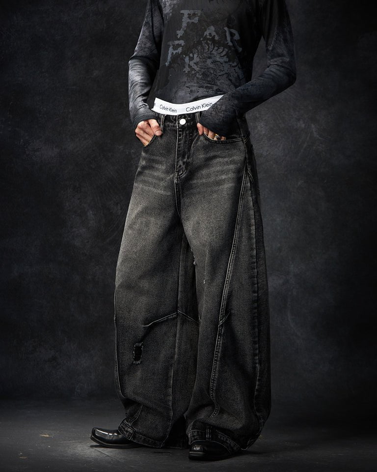 Distressed Washed Loose Blade-Cut Jeans