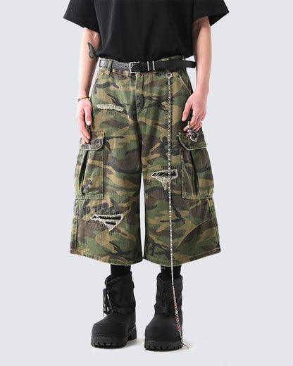 Vintage Camo 3/4 Cargo Shorts