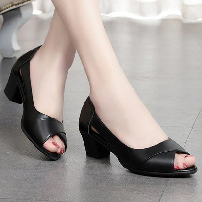 Comfortable Leather Sandals with Memory Foam Cushioning