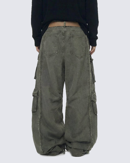 Multi-Pocket Utility Cargo Pants