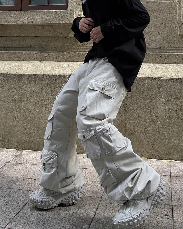 Multi-Pocket Straight-Leg Workwear Jeans