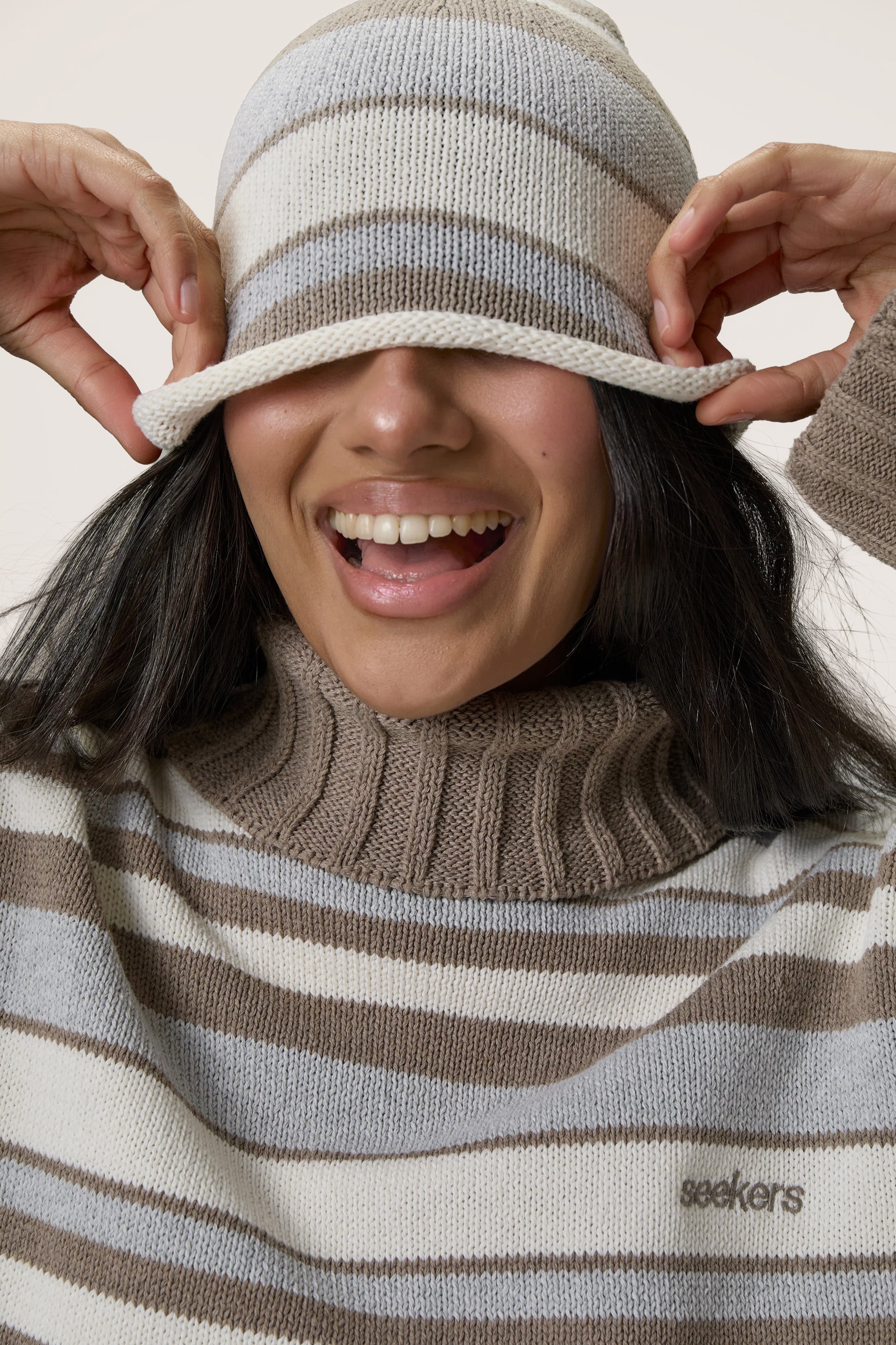 Bella Stripe Roll Hat in Grey