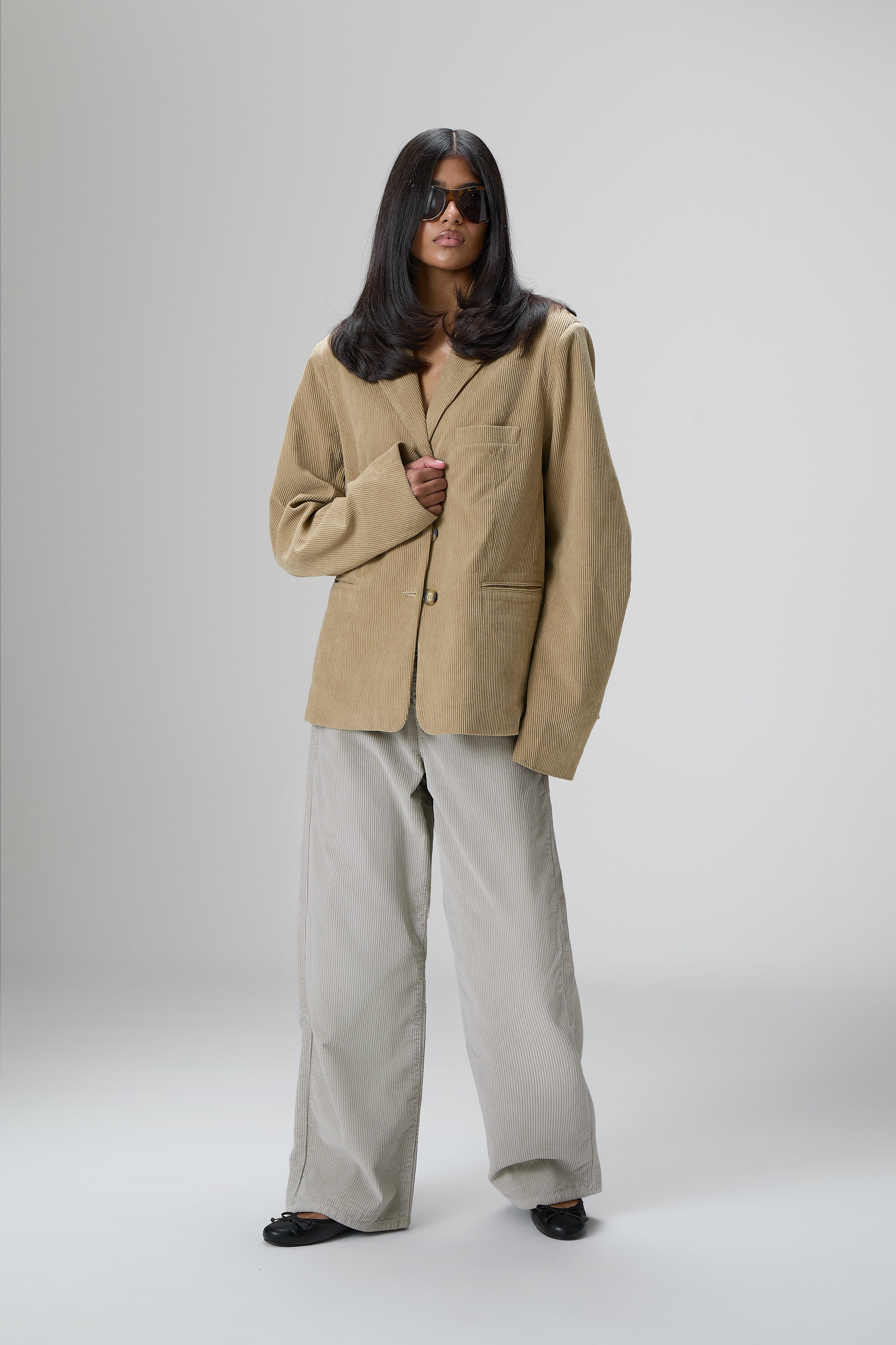 Malt Oversized Cord Blazer in Classic Beige