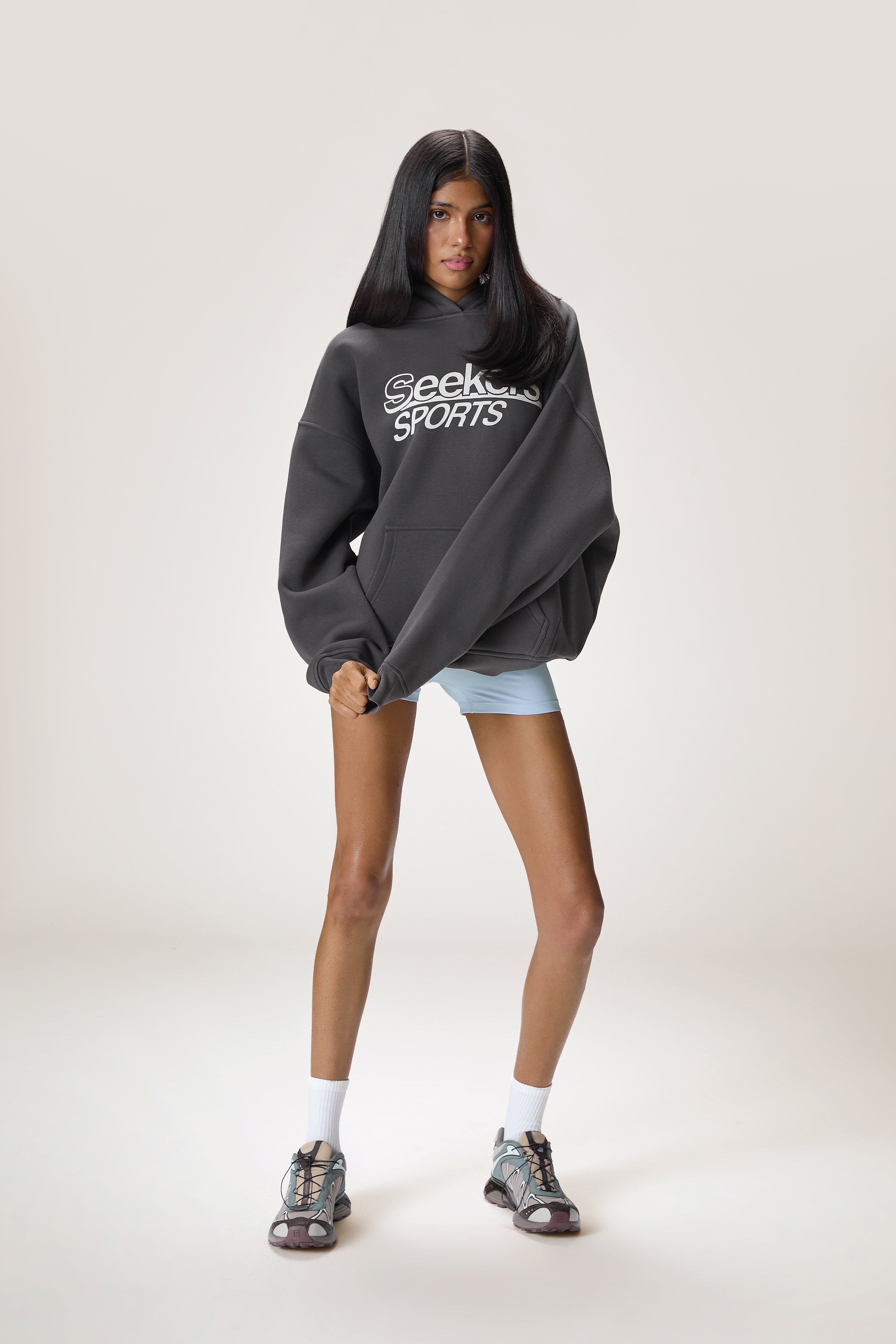 Seekers Sports Hoodie in Charcoal