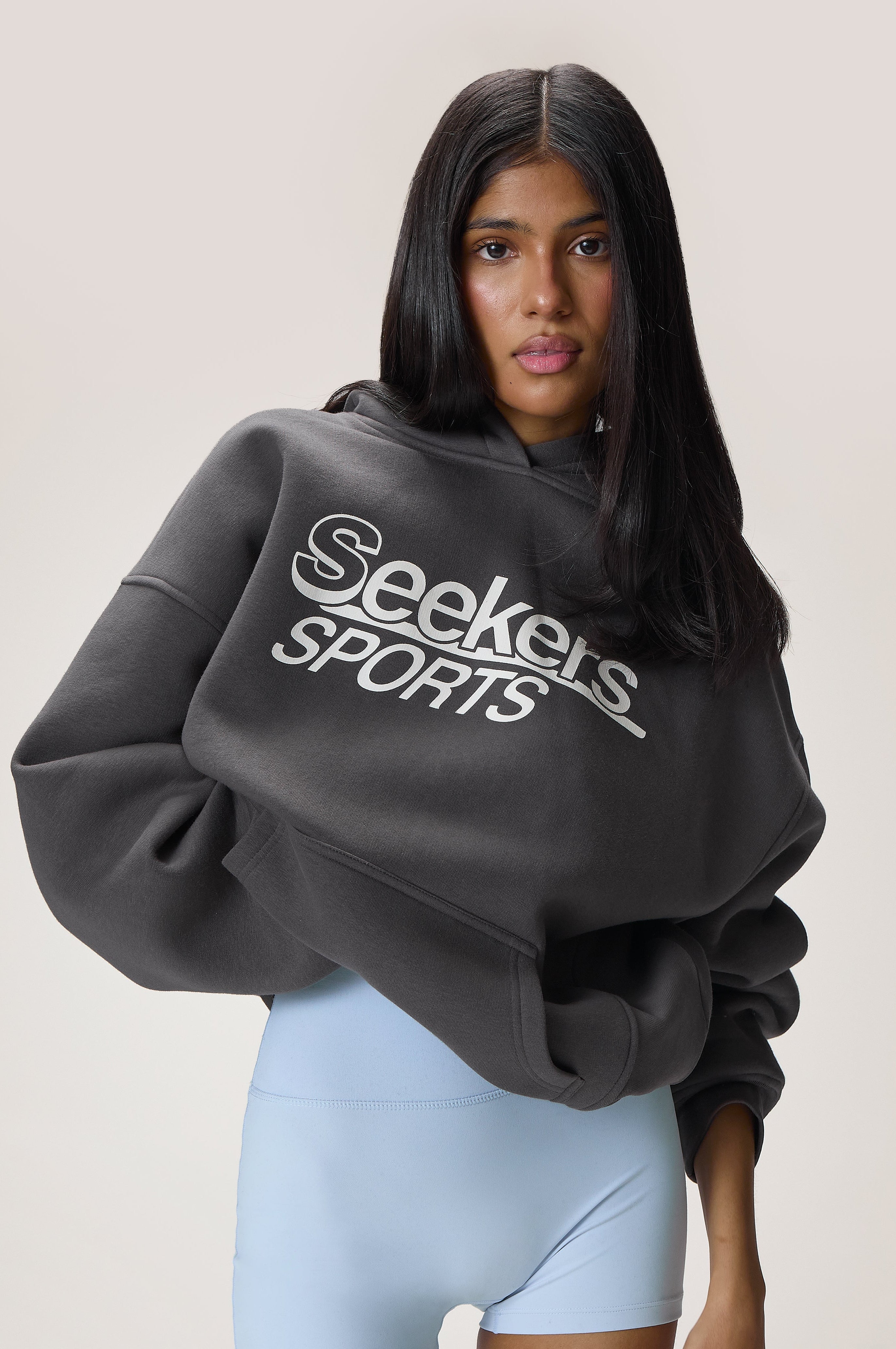 Seekers Sports Hoodie in Charcoal