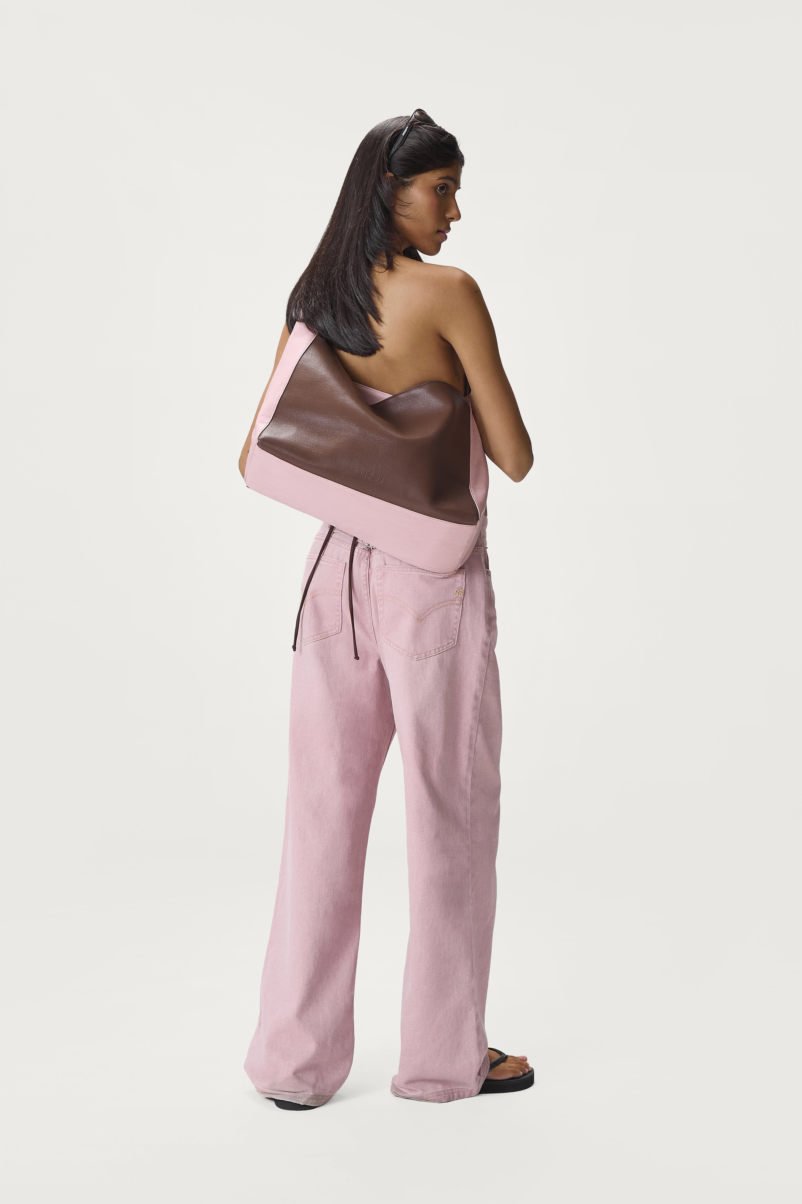 Brandy Slouchy Shoulder Bag in Contrast Pink