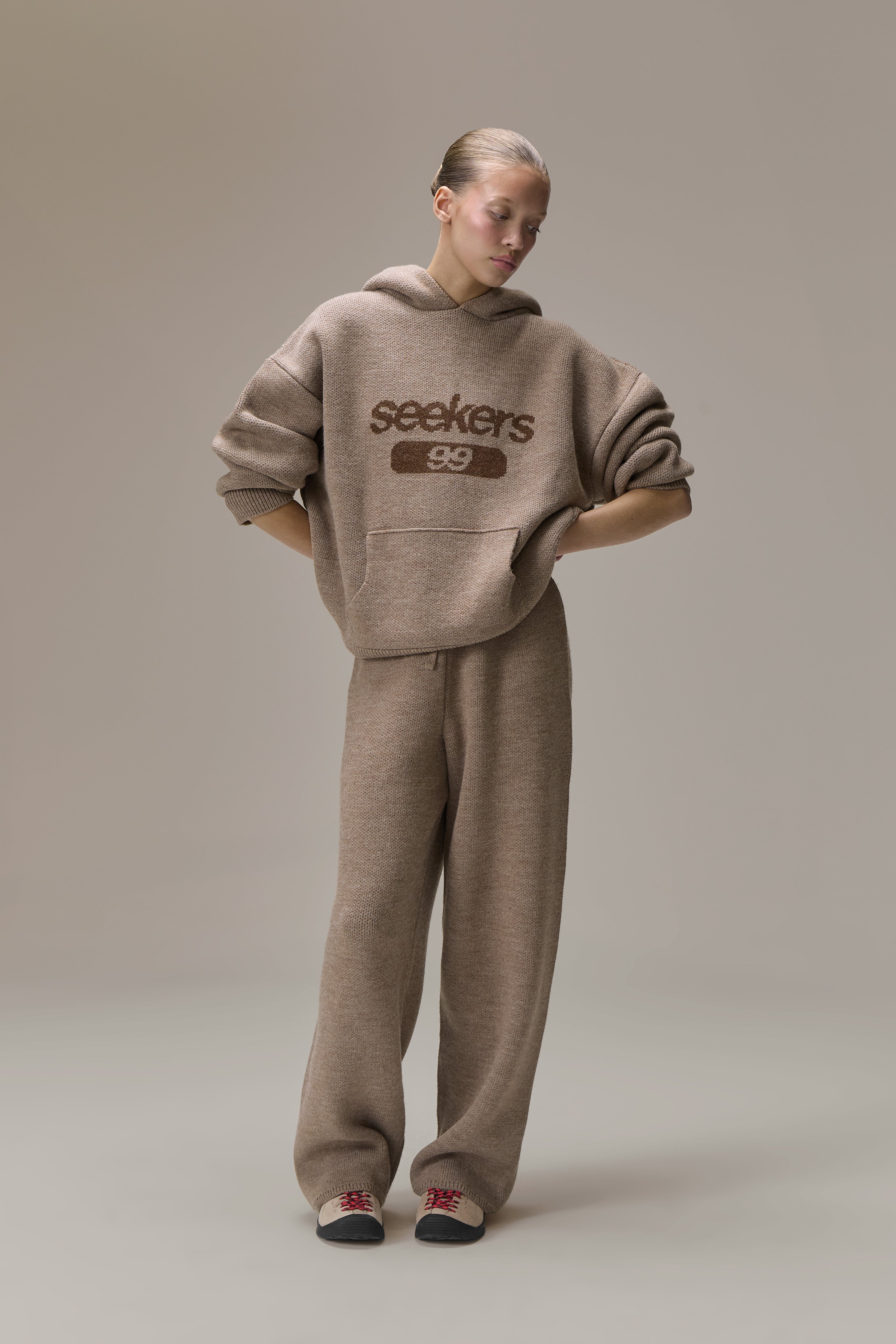 Seekers 99 Knit Hoodie in Soft Brown