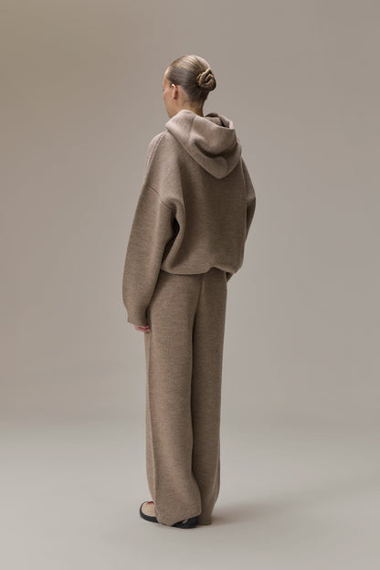 Seekers 99 Knit Hoodie in Soft Brown