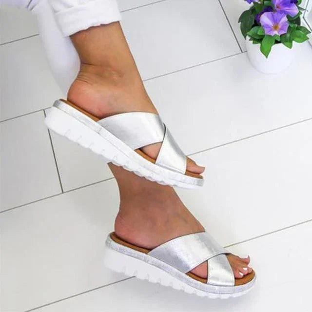 Mid-Heel Platform Sandals for Bunions — Wide Toe Box, Cushioned