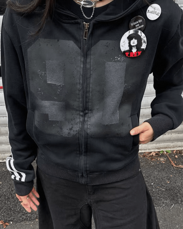 90s Graphic Hoodie with Zipper and Stripes