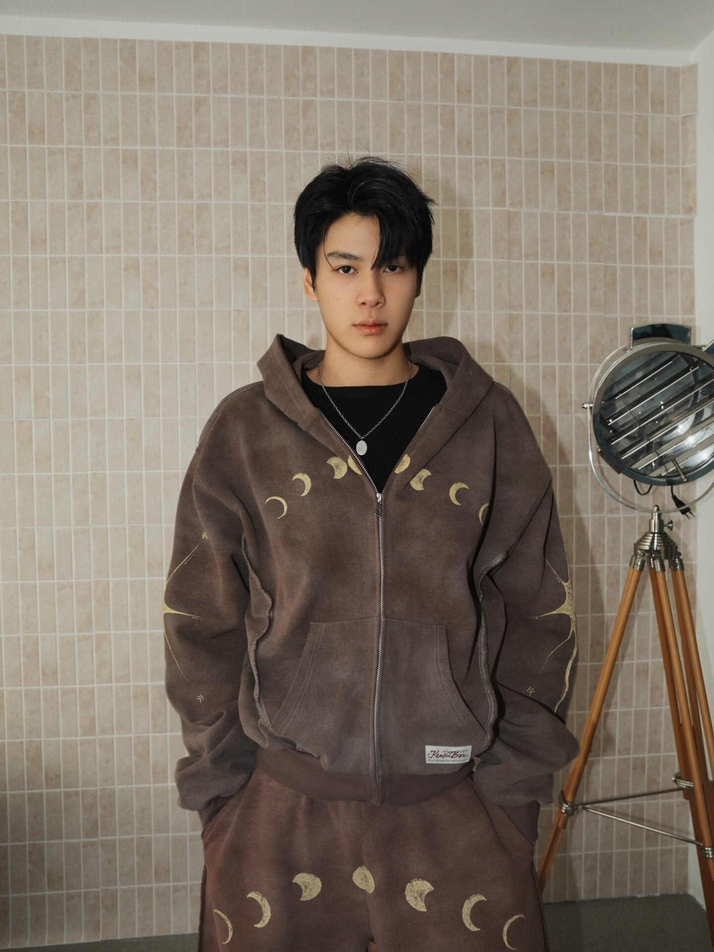 Unicorn – Street Hoodie – Coffee