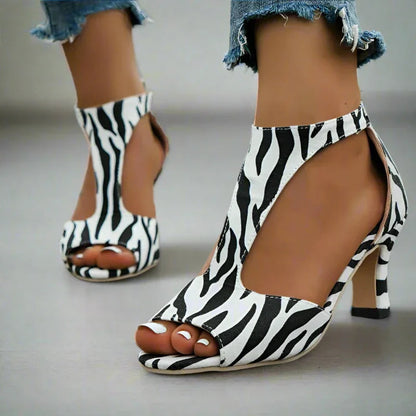 Gel-Cushion Kitten Heels — Bunion-Friendly Roomy Toe